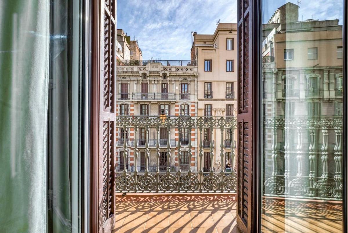 Beautiful 4Bd 4Ba Apartment In Eixample District バルセロナ エクステリア 写真